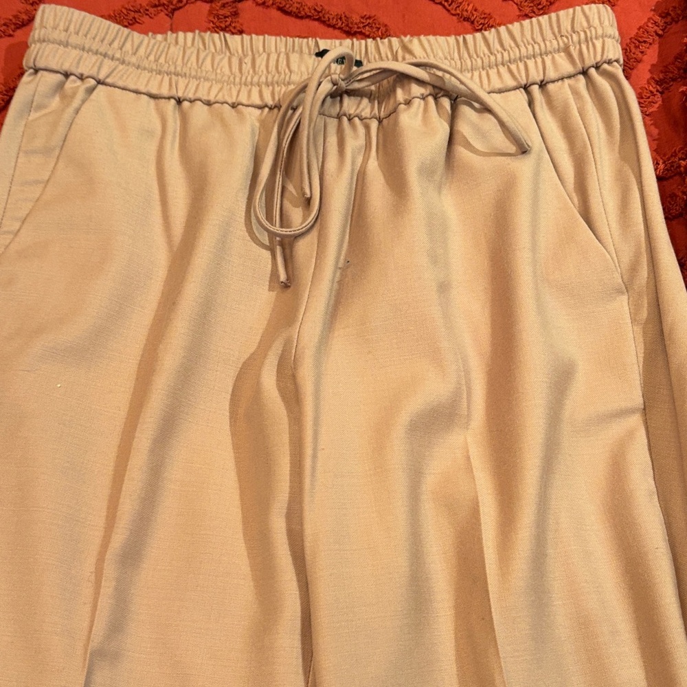 J. Crew Men's Beige Joggers with Drawstring